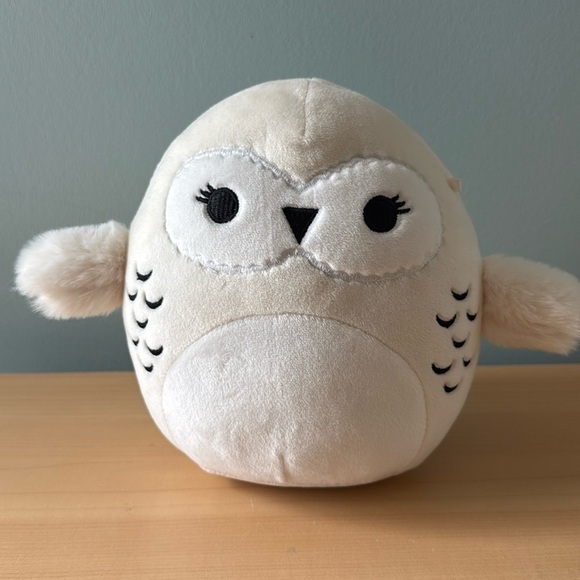 Harry Potter Hedwig 7" Squishmallow - Picture 1 of 4